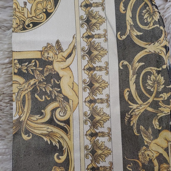 Versace 2018 Runway Gold and Black Baroque SS 1992 Tribute Leggings - Picture 16 of 17
